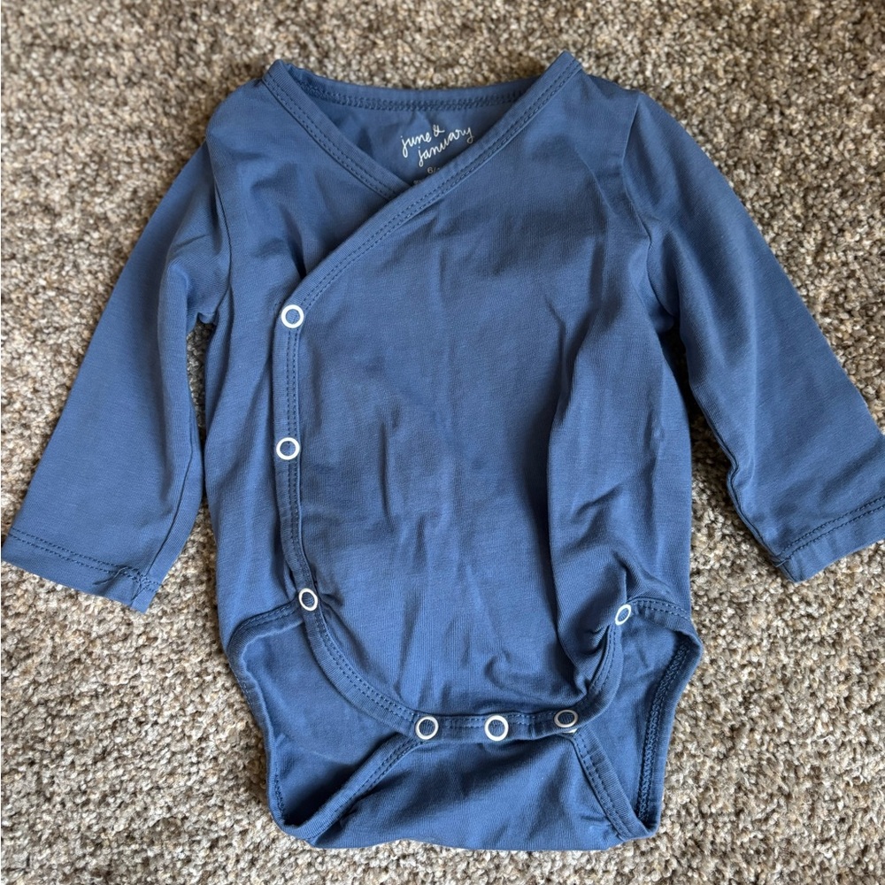 Stylish Blue Long Sleeve Baby Onesie
